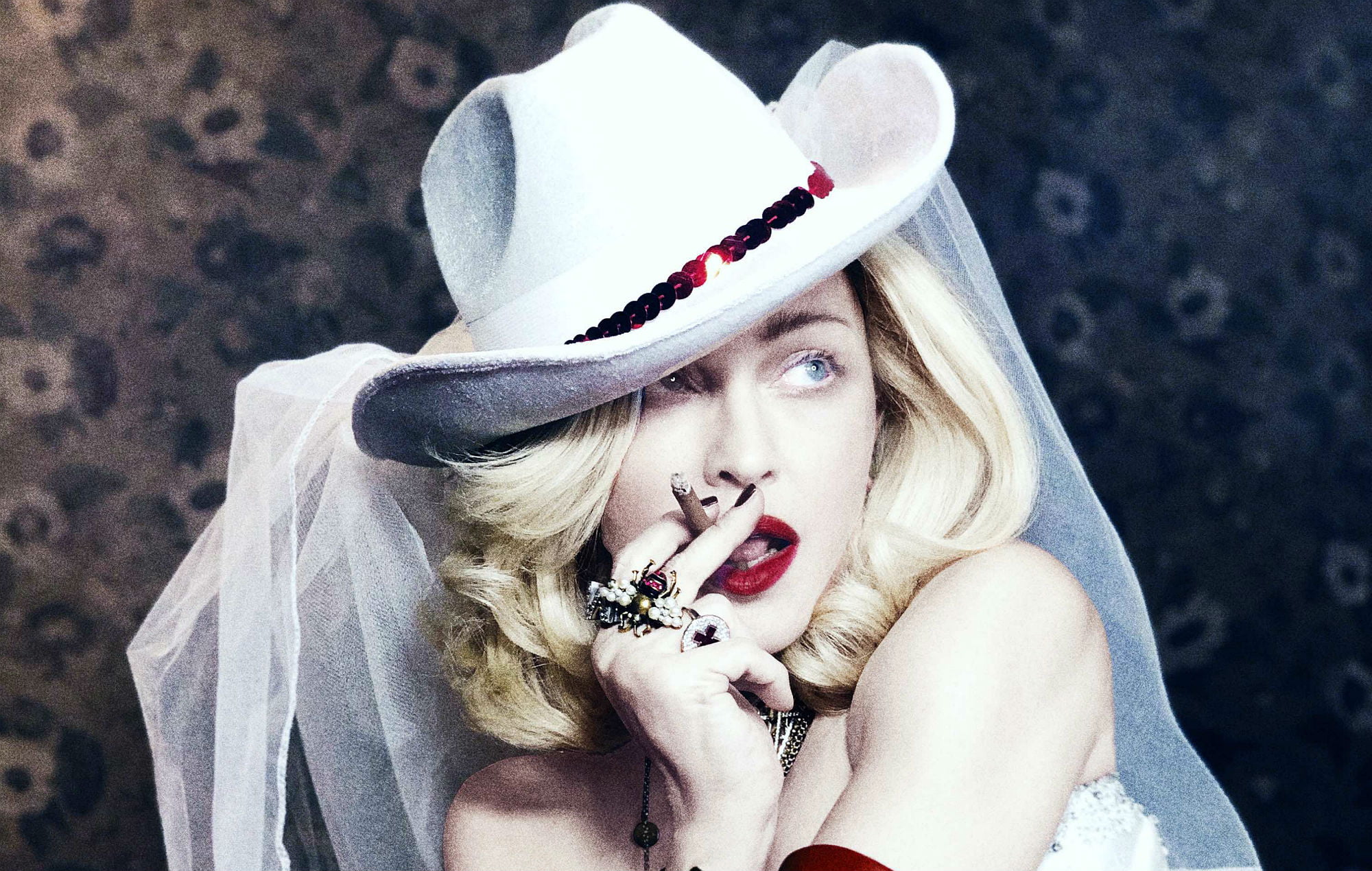 Madonna signe à nouveau pour Louis Vuitton