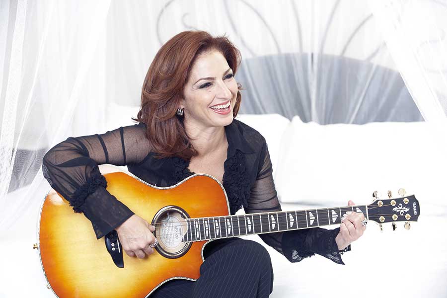 Gloria Estefan