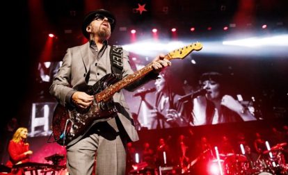 Dave Stewart announces Eurythmics Songbook: Sweet Dreams 40th Anniversary UK and European tour