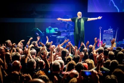 Former Marillion frontman Fish plays farewell tour