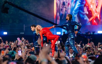 Kylie Minogue ‘wow, wow, wow, wows’ fans in live concert footage